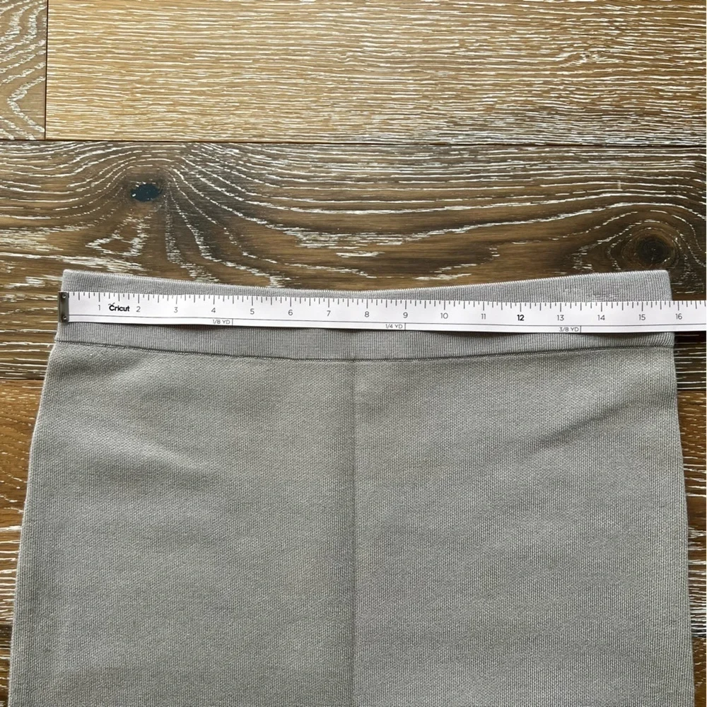 REISS Knit Pencil Skirt sz. Large